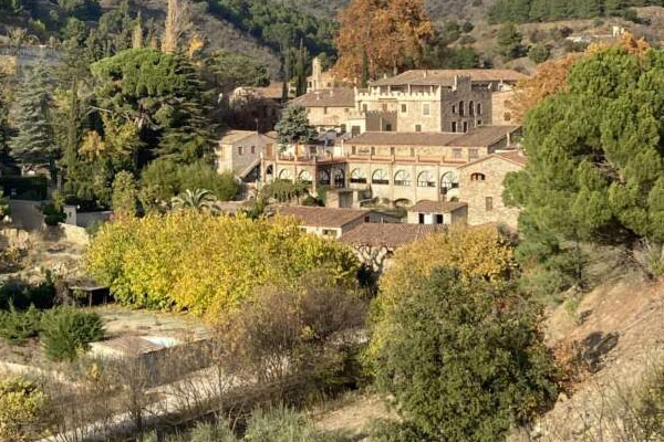 walking holidays especially for women 2024